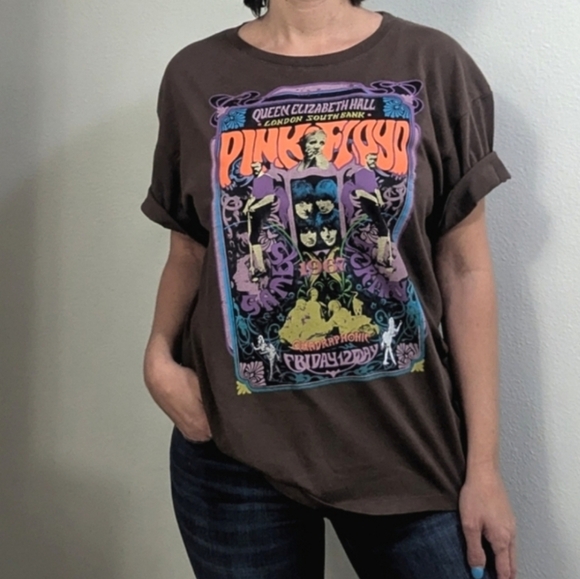 Pink Floyd Queen Elizabeth hall band t-shirt band photo logo on front - Picture 1 of 4